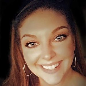 Meet your Posher, Stacey